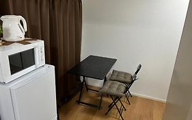 Guest House Zen Hakata Ohori Park 1
